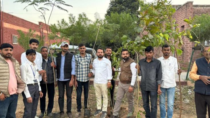 WhatsApp Image 2025-12-05 at 11.10.21 PM-ykf9c3FfzD.jpg